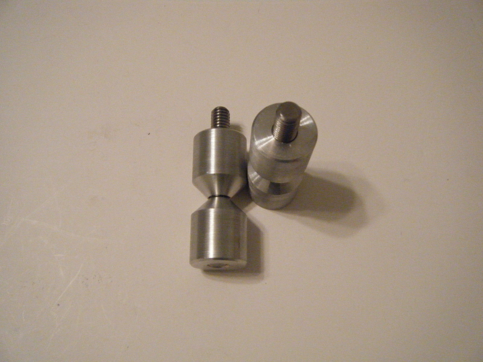 Davis 1 1/2 Aluminum Two Hole Pins with Quick knobs 